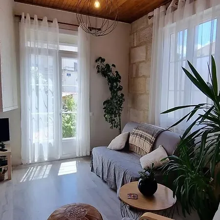 Maison + Jardin - 4 Pax - Parc Riviere Hotel Burdeos